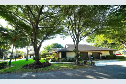 10084 Cherrywood Place, Boynton Beach, FL 33437 - Photo 1