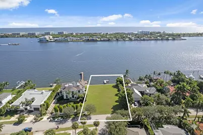 2002 Notre Dame Drive, Lake Worth Beach, FL 33460 - Photo 1