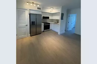 924 SE 2nd Street #22, Fort Lauderdale, FL 33301 - Photo 1