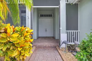 302 NW Westover Ct, Port Saint Lucie, FL 34986 - Photo 1