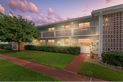 40 SE 13th Street #B1, Boca Raton, FL 33432 - Photo 1