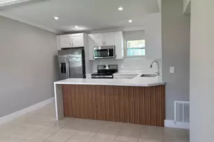 5580 Honeysuckle Dr, West Palm Beach, FL 33415 - Photo 1