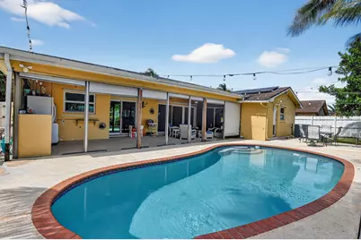 1320 SW 24th Terrace, Deerfield Beach, FL 33442 - Photo 1