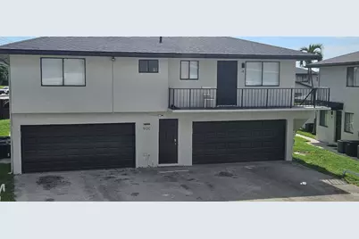 906 E Tiffany Drive #4, Mangonia Park, FL 33407 - Photo 1