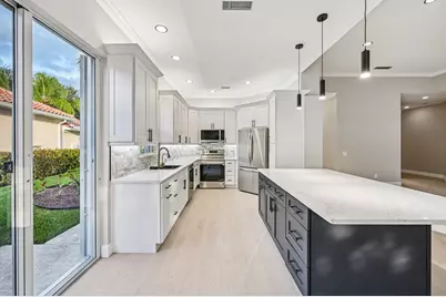8774 SE Retreat Drive, Hobe Sound, FL 33455 - Photo 1