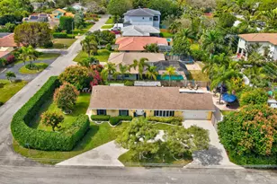 1599 Isabel Este Rd, Boca Raton, FL 33486 - Photo 1