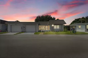 114 Country Club Dr, Lake Placid, FL 33852 - Photo 1