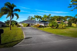 4204 Redwood Dr, Fort Pierce, FL 34951 - Photo 1