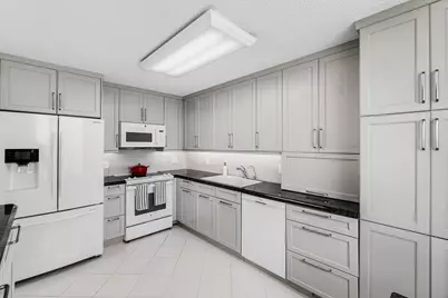 3009 S Ocean Blvd #401, Boca Raton, FL 33487 - Photo 12