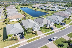 781 SE Courances Dr, Port Saint Lucie, FL 34984 - Photo 34