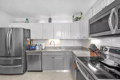 5157 Floria Way #T, Boynton Beach, FL 33437 - Photo 1