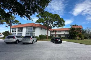 2600 SE Ocean Blvd, Stuart, FL 34996 - Photo 1
