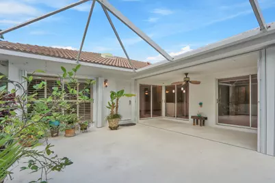 9303 Chapman Oak Court, Palm Beach Gardens, FL 33410 - Photo 1