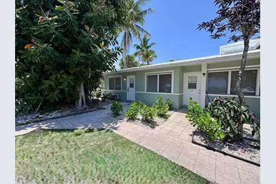 1021 NE 8th Avenue #8, Delray Beach, FL 33483 - Photo 1