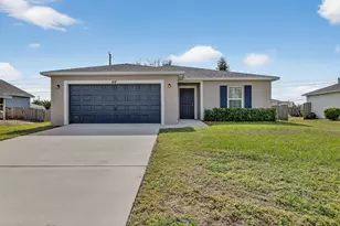 418 SW Fields Ave, Port Saint Lucie, FL 34953 - Photo 1