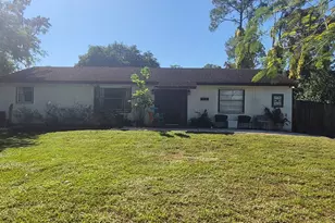 13706 44th Pl N, West Palm Beach, FL 33411 - Photo 1