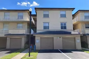 2080 Greenview Shores Blvd, Wellington, FL 33414 - Photo 1