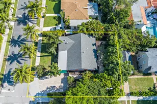 236 Avila Rd, West Palm Beach, FL 33405 - Photo 1
