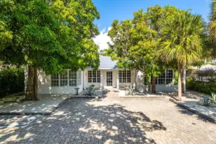 315 9th St St, West Palm Beach, FL 33401 - Photo 1