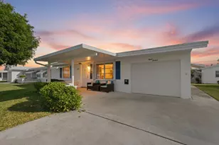 816 SW 18th Ct, Boynton Beach, FL 33426 - Photo 1