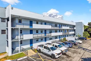 1630 Embassy Dr, West Palm Beach, FL 33401 - Photo 1