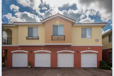 49 SE Sedona Circle #201, Stuart, FL 34994 - Photo 1