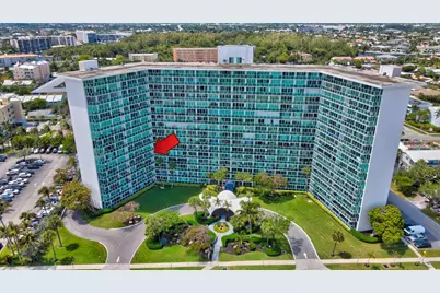 333 NE 21st Avenue #602, Deerfield Beach, FL 33441 - Photo 1