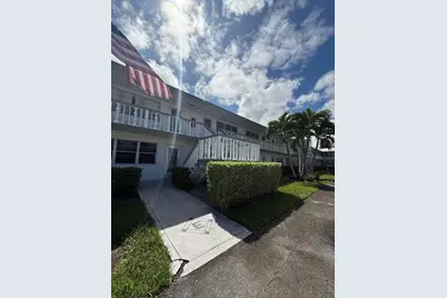89 Northampton E E, West Palm Beach, FL 33417 - Photo 1