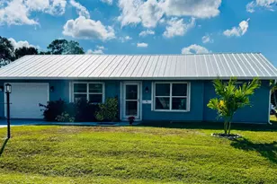 634 SE Whitmore Dr, Port Saint Lucie, FL 34984 - Photo 1