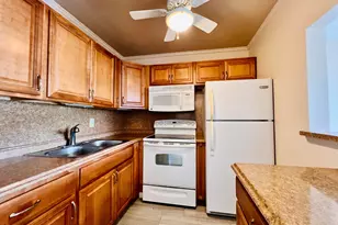 50 Coventry C, West Palm Beach, FL 33417 - Photo 1