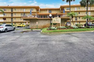 9273 SW 8th St, Boca Raton, FL 33428 - Photo 1