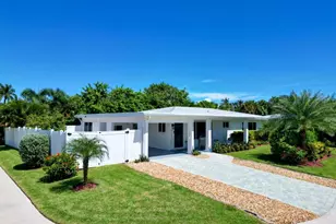 301 NE 23rd St, Boca Raton, FL 33431 - Photo 1