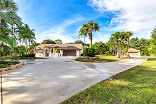 6725 Katherine Rd, West Palm Beach, FL 33413 - Photo 1