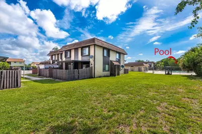 2140 Sherwood Forest Boulevard #10, West Palm Beach, FL 33415 - Photo 1