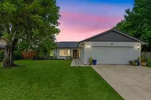 160 Parkwood Dr, Royal Palm Beach, FL 33411 - Photo 1