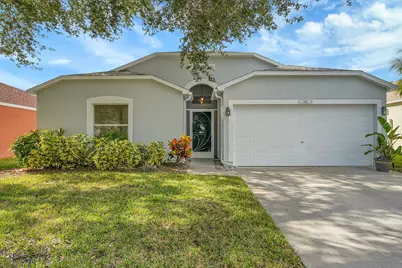 996 E 13th Square, Vero Beach, FL 32960 - Photo 1