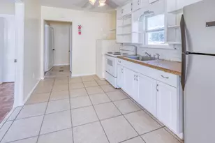 505 S J St, Lake Worth, FL 33460 - Photo 1