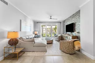 1024 Bay Colony Dr S, North Palm Beach, FL 33408 - Photo 1