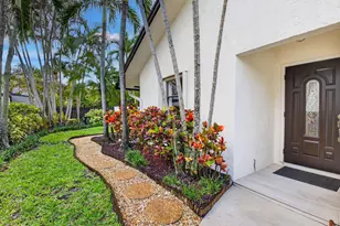 2866 SW 6th St, Delray Beach, FL 33445 - Photo 1