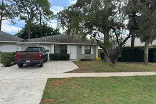 1015 Staghorn St, Wellington, FL 33414 - Photo 1