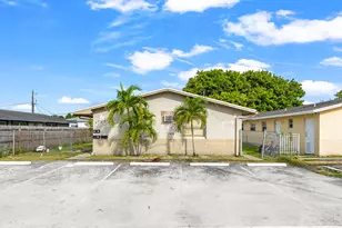 2761 NW 14th Ct, Fort Lauderdale, FL 33311 - Photo 1