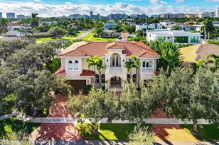 398 NE 7th St, Boca Raton, FL 33432 - Photo 1