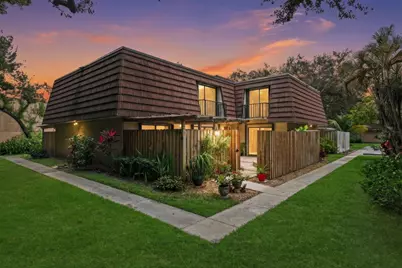 617 6th Lane, Palm Beach Gardens, FL 33418 - Photo 1