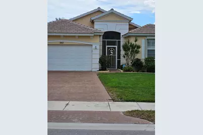 397 SW Lakeforest Way N, Port Saint Lucie, FL 34986 - Photo 1