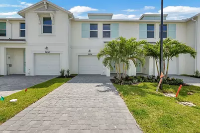 5694 SE Edgewater Circle, Stuart, FL 34997 - Photo 1