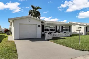 1013 SW 16th St, Boynton Beach, FL 33426 - Photo 1