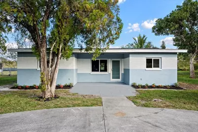 4610 Sunset Boulevard, Fort Pierce, FL 34982 - Photo 1
