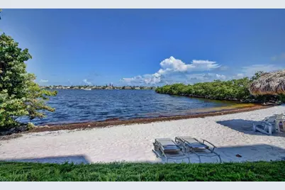 900 Scotia Drive #105, Hypoluxo, FL 33462 - Photo 1