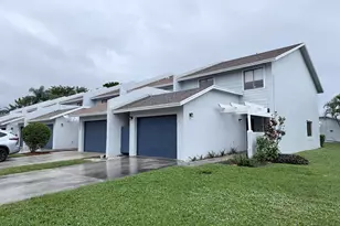 1635 Woodbridge Lakes Cir, West Palm Beach, FL 33406 - Photo 1