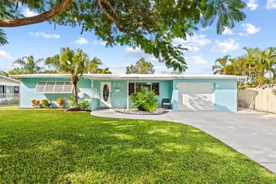 27 NE 16th Avenue, Pompano Beach, FL 33060 - Photo 1